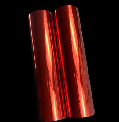 La couleur rouge de Matt a métallisé le traitement de couronne de côtés du film deux de stratification de bopp