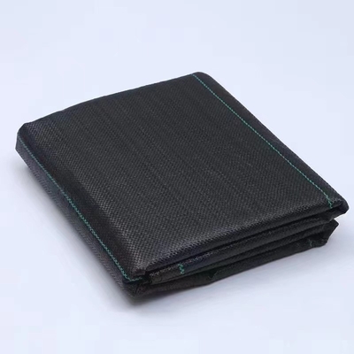 Tissus tissés en PP en rouleau pour lutter contre les mauvaises herbes Couverture du sol Tapis de mauvaises herbes pour l'agriculture/Tissus tissés en PP avec 3% d'UV