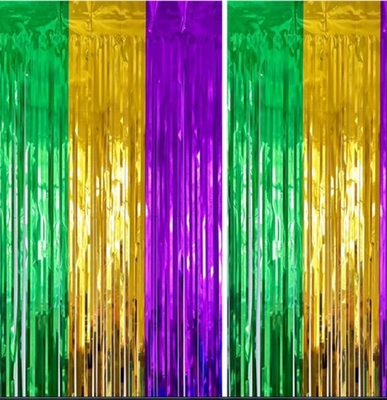 Paroi en arrière-plan de fête, fête d'anniversaire pourpre, or et vert trois couleurs couture rideau de pluie