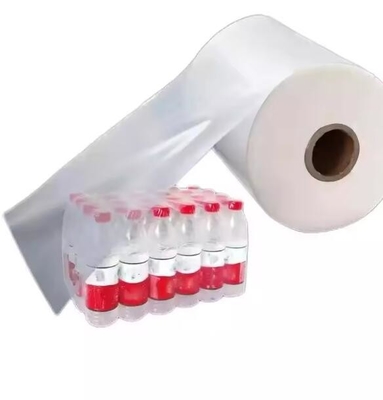 Film rétrécissant biodégradable à la chaleur en rouleau PE film rétrécissant pour bouteille en verre Bière boisson eau potable Enveloppe rétrécissante