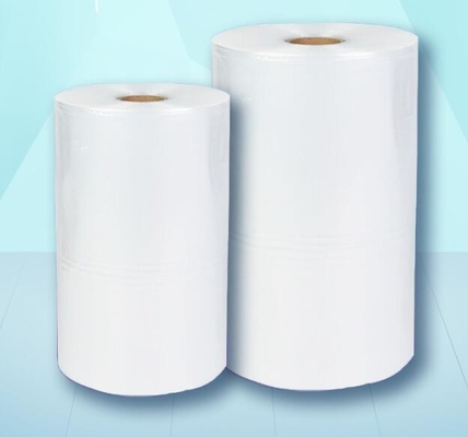 Film thermiquement rétrécissant doux à basse température, film thermiquement rétrécissant thermoplastique plié