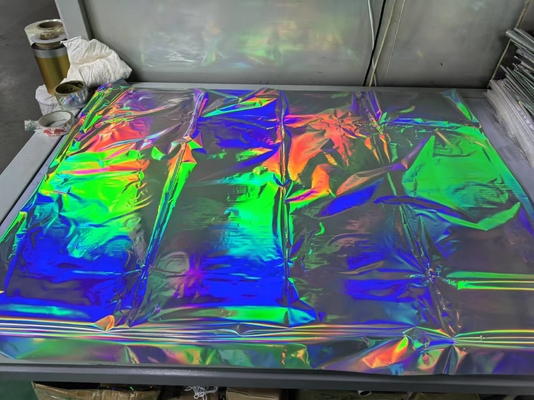 18um holographique Bopp film de couleur Glitter, pilier lumineux horizontal film BOPP pour emballage de médicaments